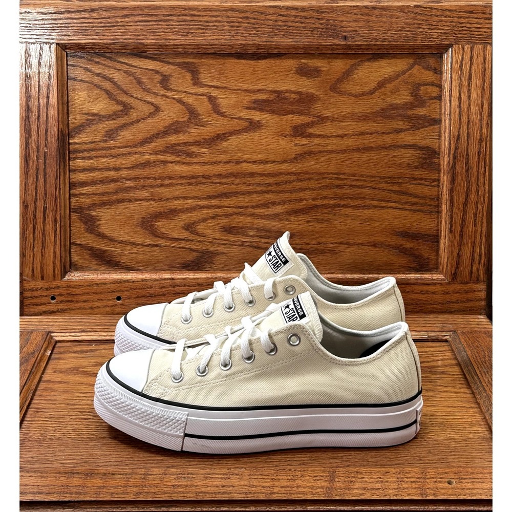 Converse Chuck Taylor All Star Lift Platform Cream Canvas Size Women 9.5 - Picture 1 of 9